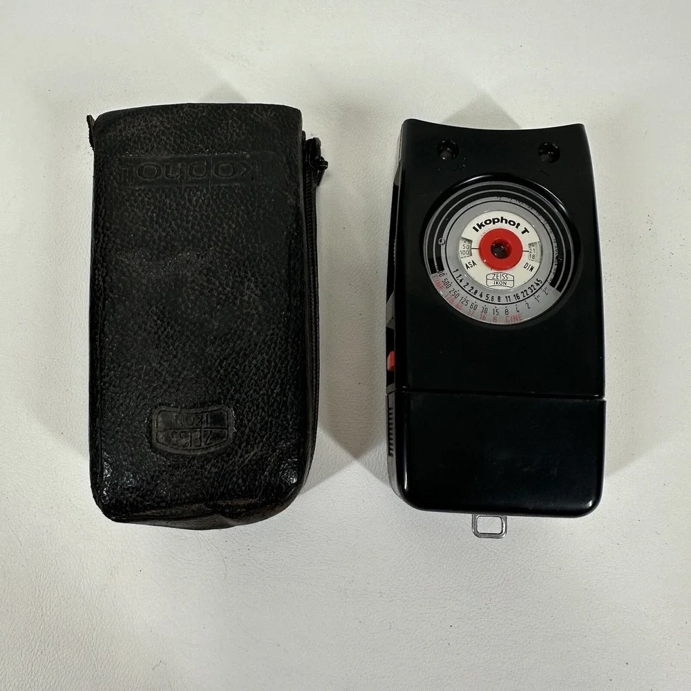 ZEISS IKON IKOPHOT T EXPOSURE LIGHT METER ASA DIN‎ with Case